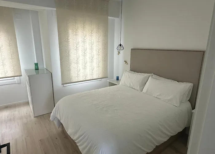 Piso Con Vistas A La Playa De Riazor ア・コルーニャ