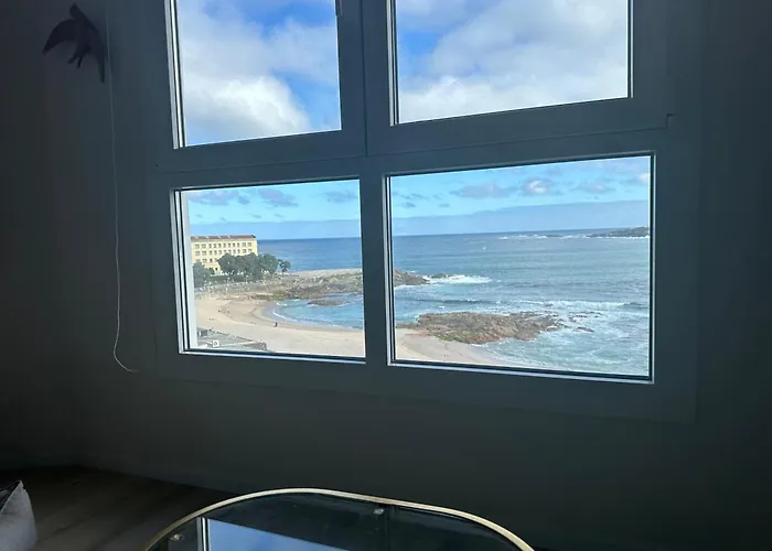 Piso Con Vistas A La Playa De Riazor ア・コルーニャ