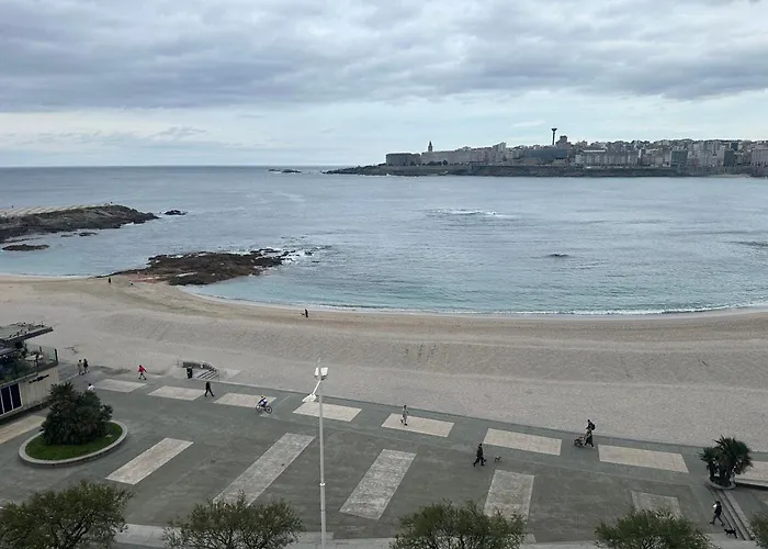 アパート Piso Con Vistas A La Playa De Riazor *